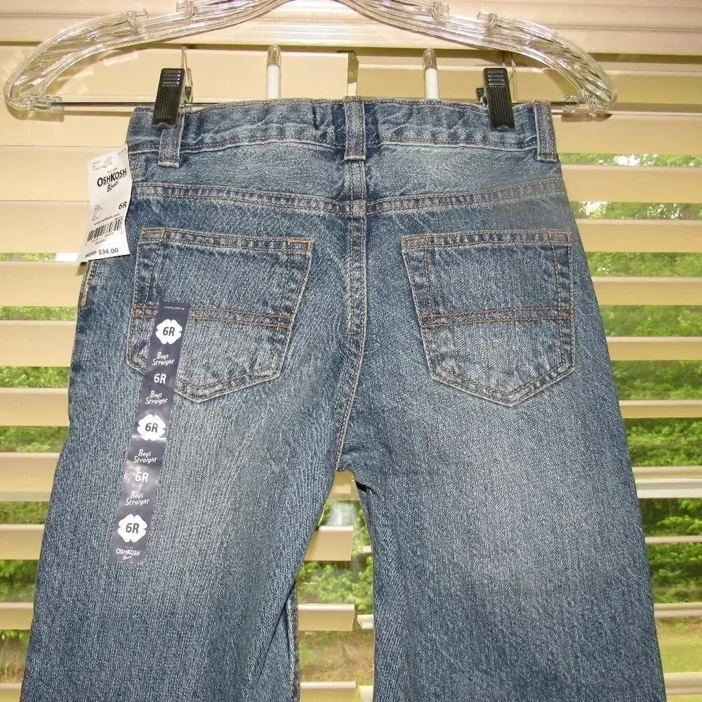 NWT OSHKOSH B’GOSH Light Wash Straight Jeans 6R
